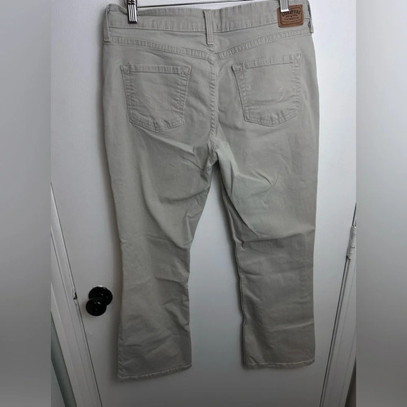 Levi's Signature Low Rise Bootcut Tan Jeans Womens Size 10 Short #1227 - Picture 2 of 9